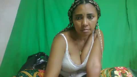 Snapshot of leatiana chatting on February 2026 12:13:02 PM leatiana online show from February 2026 12:13:02 PM