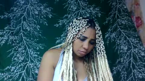 leatianaa online show from June 2026 05:28:02 PM