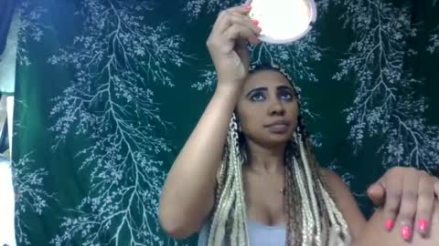 leatianaa online show from June 2026 10:47:01 PM
