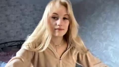 Kate online show from April 2026 09:02:01 AM