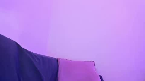 Leefoxx online show from October 2025 06:44:01 AM