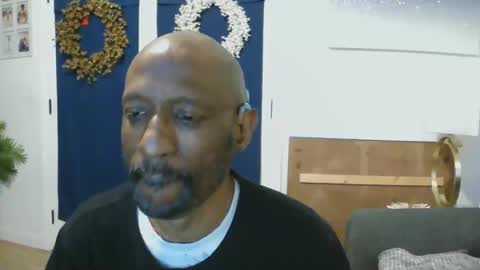 Ebony DeafGuy online show from April 2026 06:14:01 AM