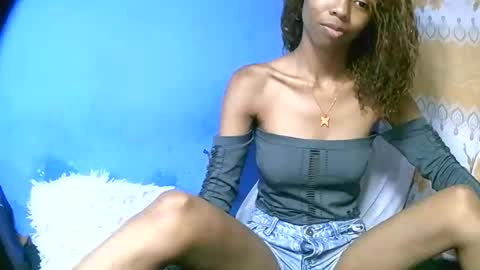 Snapshot of leeromi chatting on February 2026 06:15:01 PM leeromi online show from February 2026 06:15:01 PM