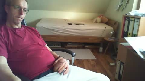 Dave online show from March 2025 03:24:02 PM