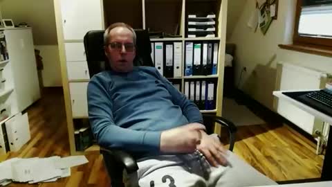 Dave online show from March 2026 04:44:02 PM