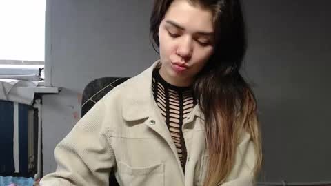 Liya online show from November 2025 08:13:01 AM