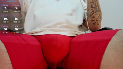 Alejandro online show from November 2025 11:14:02 PM