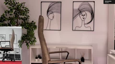 Elle  online show from December 2025 02:26:01 PM