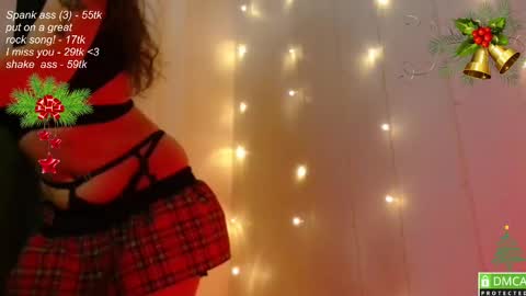 hey Im Leia and I love rock  online show from December 2024 07:53:02 PM