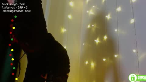 hey Im Leia and I love rock  online show from September 2025 07:29:01 PM