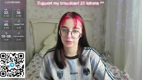 Snapshot of leia_moreno chatting on September 2025 01:40:02 AM leia_moreno online show from September 2025 01:40:02 AM