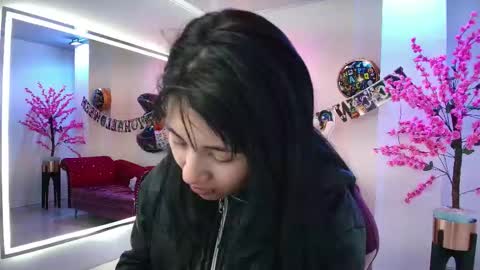 Leia.  online show from October 2025 11:14:02 AM