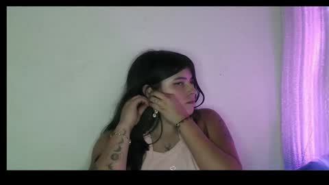 leidyramca online show from November 2025 04:47:01 AM