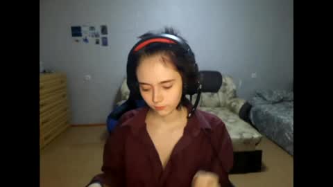 Viola online show from April 2026 09:04:01 PM