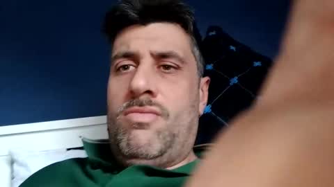 leightimmins001 online show from November 2025 02:53:02 PM