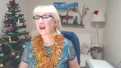 Leila Kinky online show from December 2024 11:07:01 AM