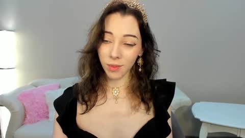 LeilaTaylors online show from April 2026 06:11:01 AM