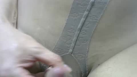 Snapshot of leisurelarry2023 chatting on March 2026 04:52:01 AM leisurelarry2023 online show from March 2026 04:52:01 AM