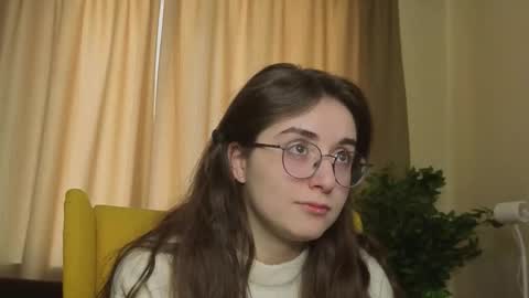 Luna online show from September 2025 06:18:02 AM