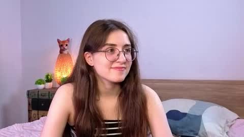 Luna online show from November 2025 06:24:01 AM