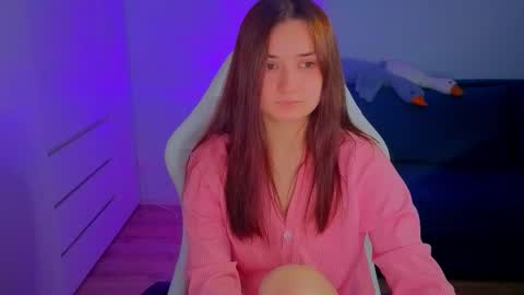 Lelia online show from September 2025 03:06:01 PM