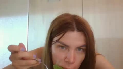 lena6122000 online show from June 2026 04:40:02 PM