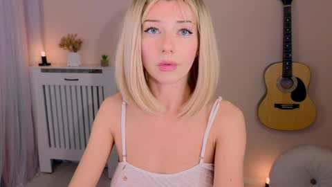 Lena online show from April 2026 11:32:01 AM