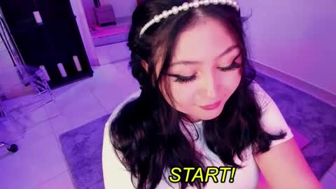 Lenna Kang online show from March 2026 08:14:01 PM