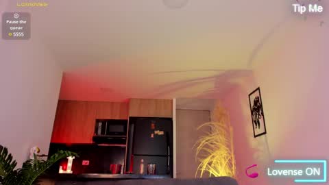 Lenner INDEPENDENT MODEL online show from February 2025 08:59:02 AM