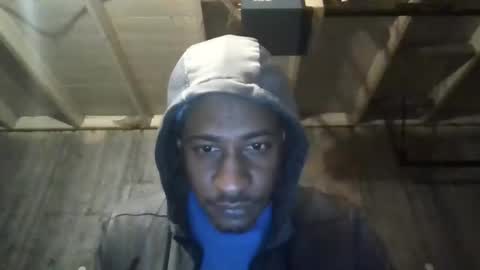 leo199984 online show from October 2025 02:48:01 AM