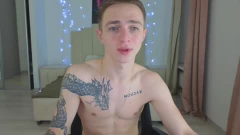 Snapshot of leo__miller chatting on January 2026 06:02:02 PM LEO online show from January 2026 06:02:02 PM