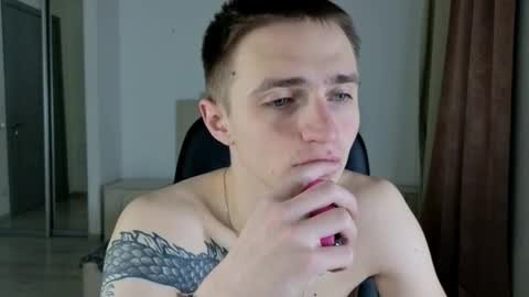 Snapshot of leo__miller chatting on January 2026 06:35:01 PM LEO online show from January 2026 06:35:01 PM