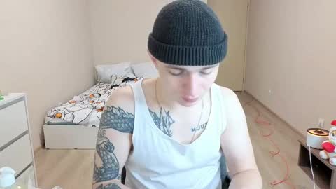 Snapshot of leo__miller chatting on May 2026 04:48:02 PM LEO online show from May 2026 04:48:02 PM