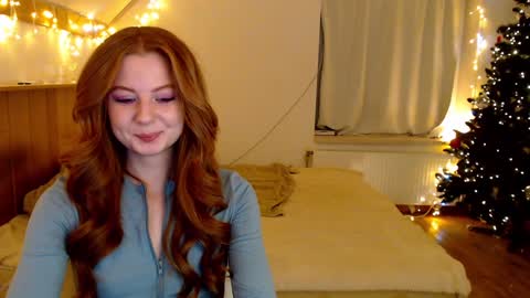 Snapshot of leo_and_lori chatting on January 2025 02:04:01 AM Leo and Lori online show from January 2025 02:04:01 AM