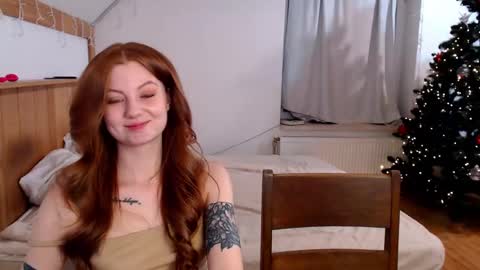 Snapshot of leo_and_lori chatting on February 2025 02:33:02 AM Leo and Lori online show from February 2025 02:33:02 AM