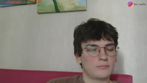 leo_cutie online show from May 2026 06:32:03 AM