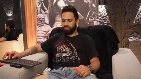 Leo  Diaz online show from September 2025 01:42:02 AM