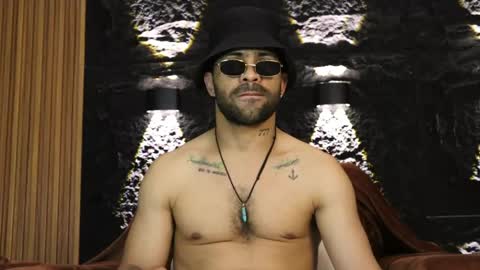 Leo  Diaz online show from May 2026 11:01:04 PM