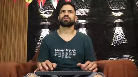 Leo  Diaz online show from July 2026 01:19:02 AM