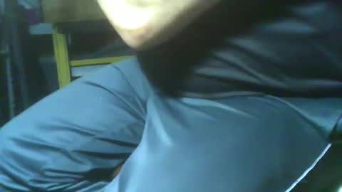 leobauo online show from May 2026 10:59:01 PM