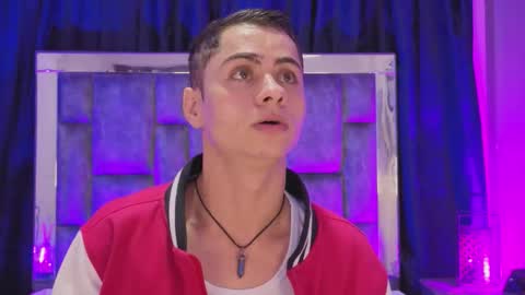 leomonnroe online show from February 2026 07:23:02 PM