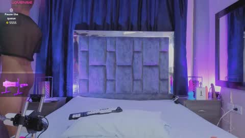 leomonnroe online show from April 2026 02:25:02 PM