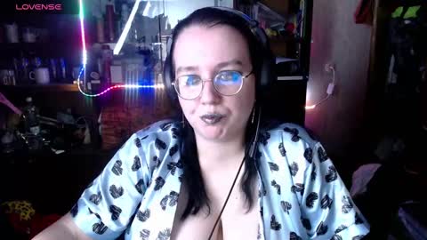 Leona Harrison online show from December 2024 10:00:02 AM
