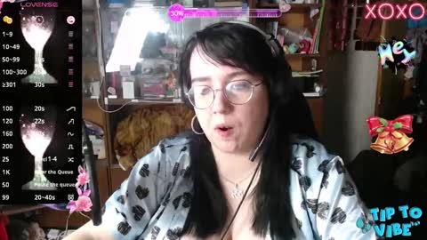 Leona Harrison online show from January 2025 01:16:02 PM