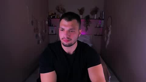 Snapshot of leonard_brewster chatting on November 2025 10:37:01 AM Leonard online show from November 2025 10:37:01 AM