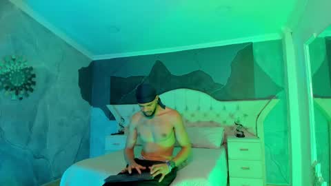 Leonard online show from December 2024 08:13:01 AM