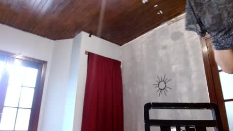 Snapshot of leonelablues chatting on October 2025 03:55:01 PM leonela online show from October 2025 03:55:01 PM