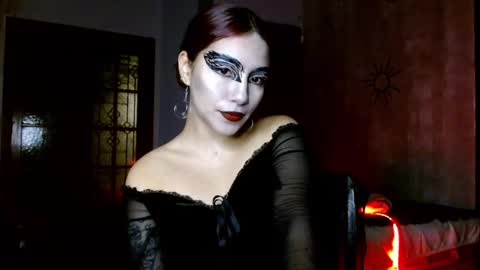 Snapshot of leonelablues chatting on October 2025 11:28:02 PM leonela online show from October 2025 11:28:02 PM