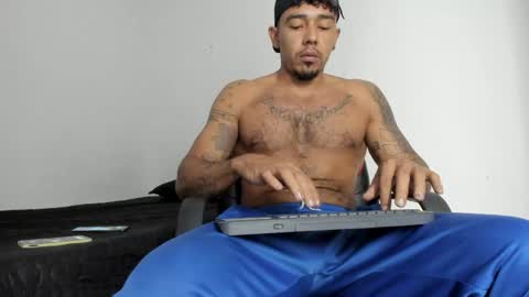 leonidas1.1 online show from April 2026 08:54:01 PM