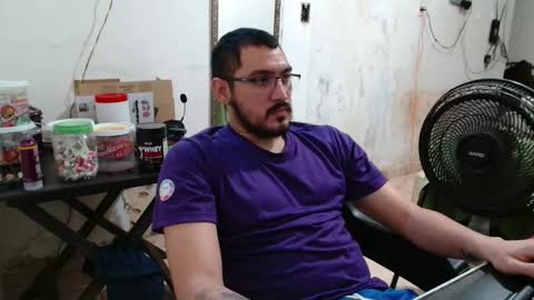 leonino231 online show from November 2025 05:37:02 PM